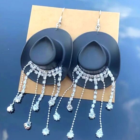 Hand Crafted Western Cowboy Elegant Black and Silver Dangle Earrings - Picture 1 of 4